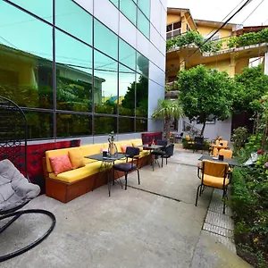 12-bb-shkoder.albaniahotels.org/