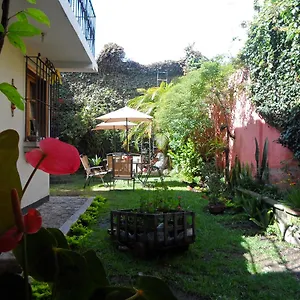 3* Bed & Breakfast Casa Landivar